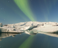 Noorderlicht bij Jökulsárlón (gletsjer meer)